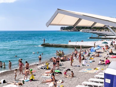 Сколько будет стоить отдых на море в 2026 году. В Сочи дешевеют ночи, но дорожает проезд