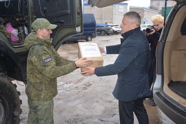 Воронежцы передали сотню пасхальных куличей для военных в зону СВО  
