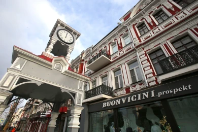 Погибший бортмеханик и снегопад. Главные новости Воронежа и области за 10 апреля   