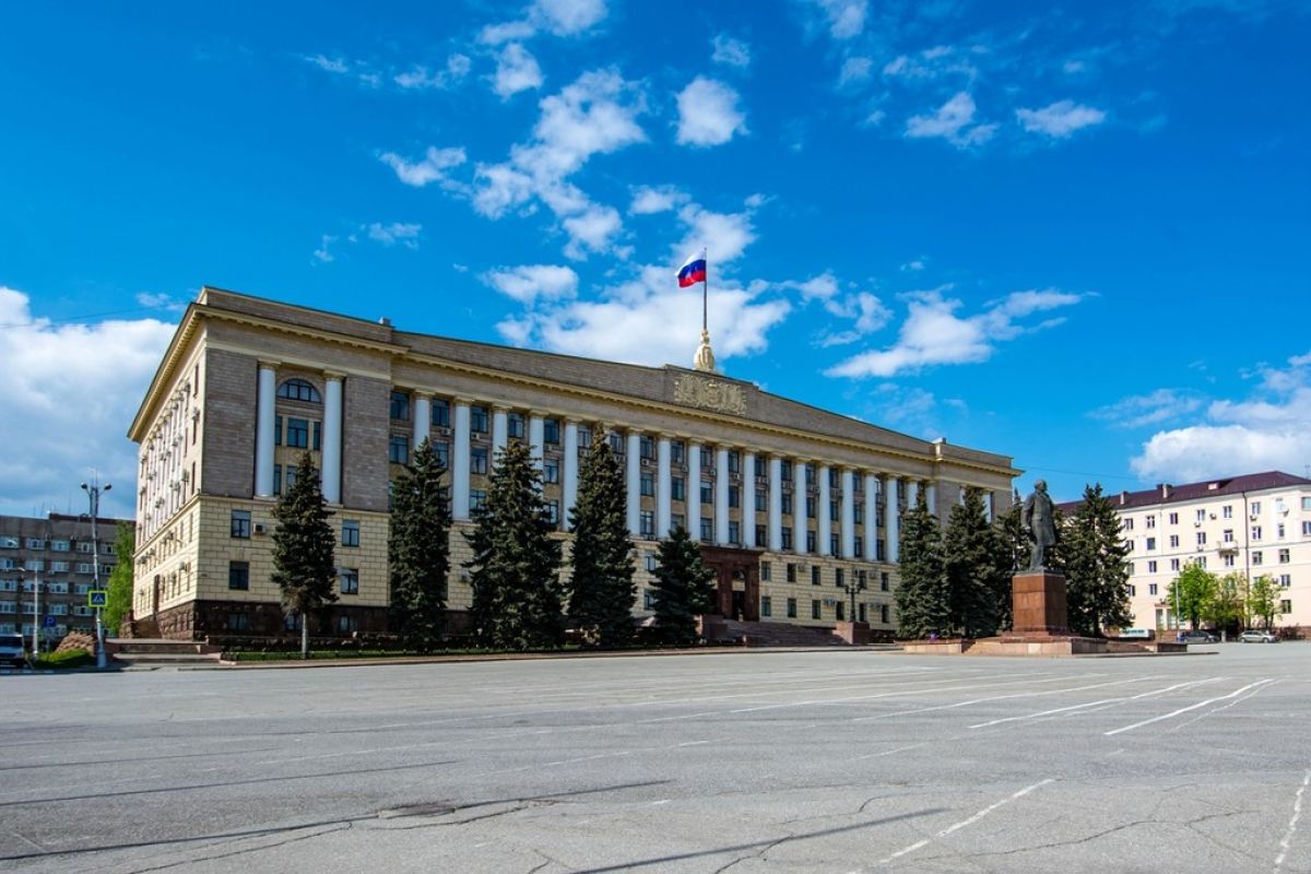 Липецкая область поднялась на 5-е место в ЦФО по уровню средней зарплаты