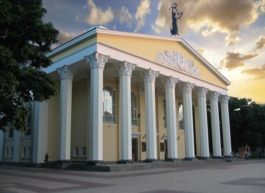 Белгородские власти снижают цену капремонта драмтеатра на 70 млн рублей