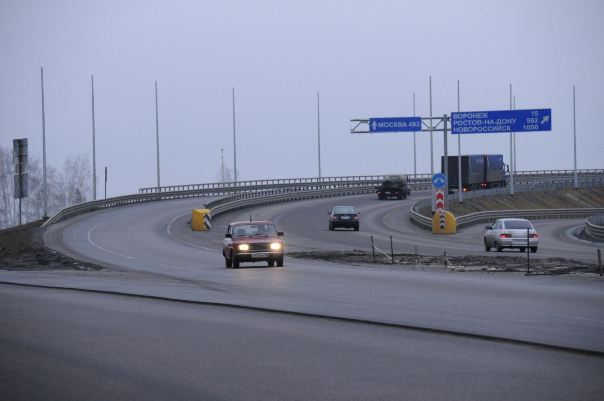 Новые изменения движения начали действовать на участке трассы М-4 «Дон» в Воронежской области