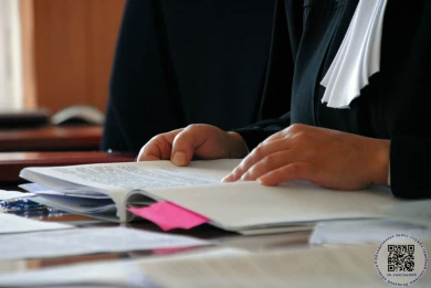 Экс-доцента белгородского вуза судят за 49 взяток от студентов