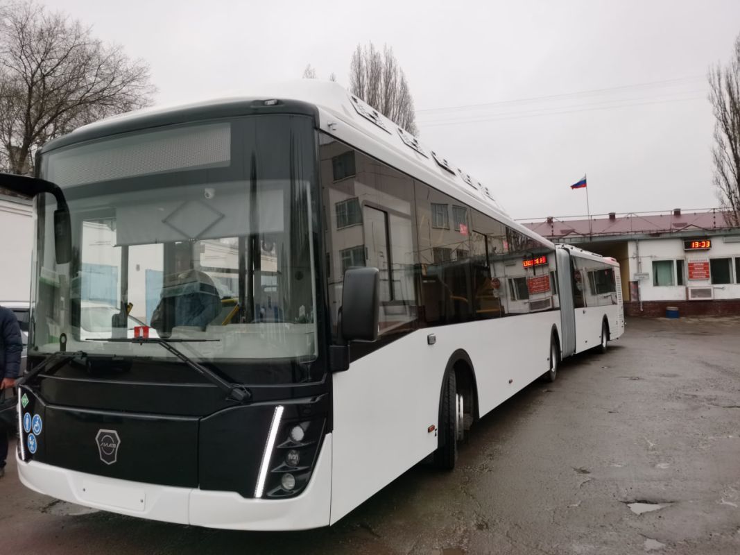 «Всё готово». Выяснилось, когда новые автобусы-«гармошки» наконец выйдут на линию в Воронеже&nbsp;