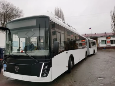 «Всё готово». Выяснилось, когда новые автобусы-«гармошки» наконец выйдут на линию в Воронеже 