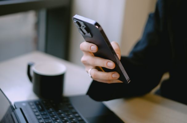 Жители Воронежской области могут подключиться к T2 в МФЦ 