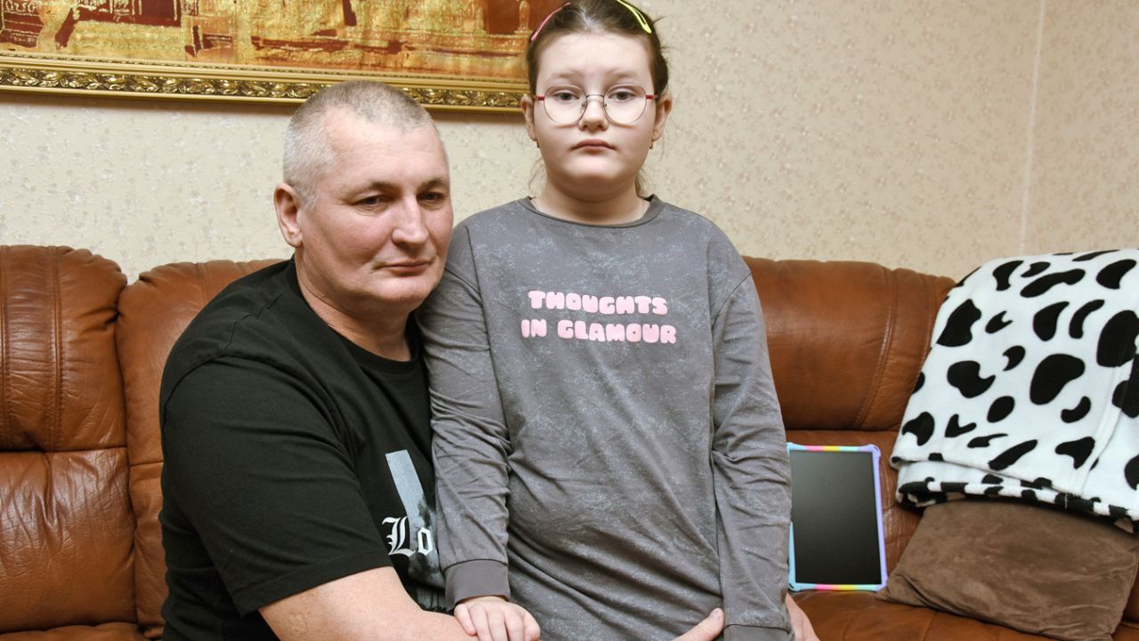 «Чтобы поставить дочь на&nbsp;ноги, пришлось залезть в&nbsp;кредиты»