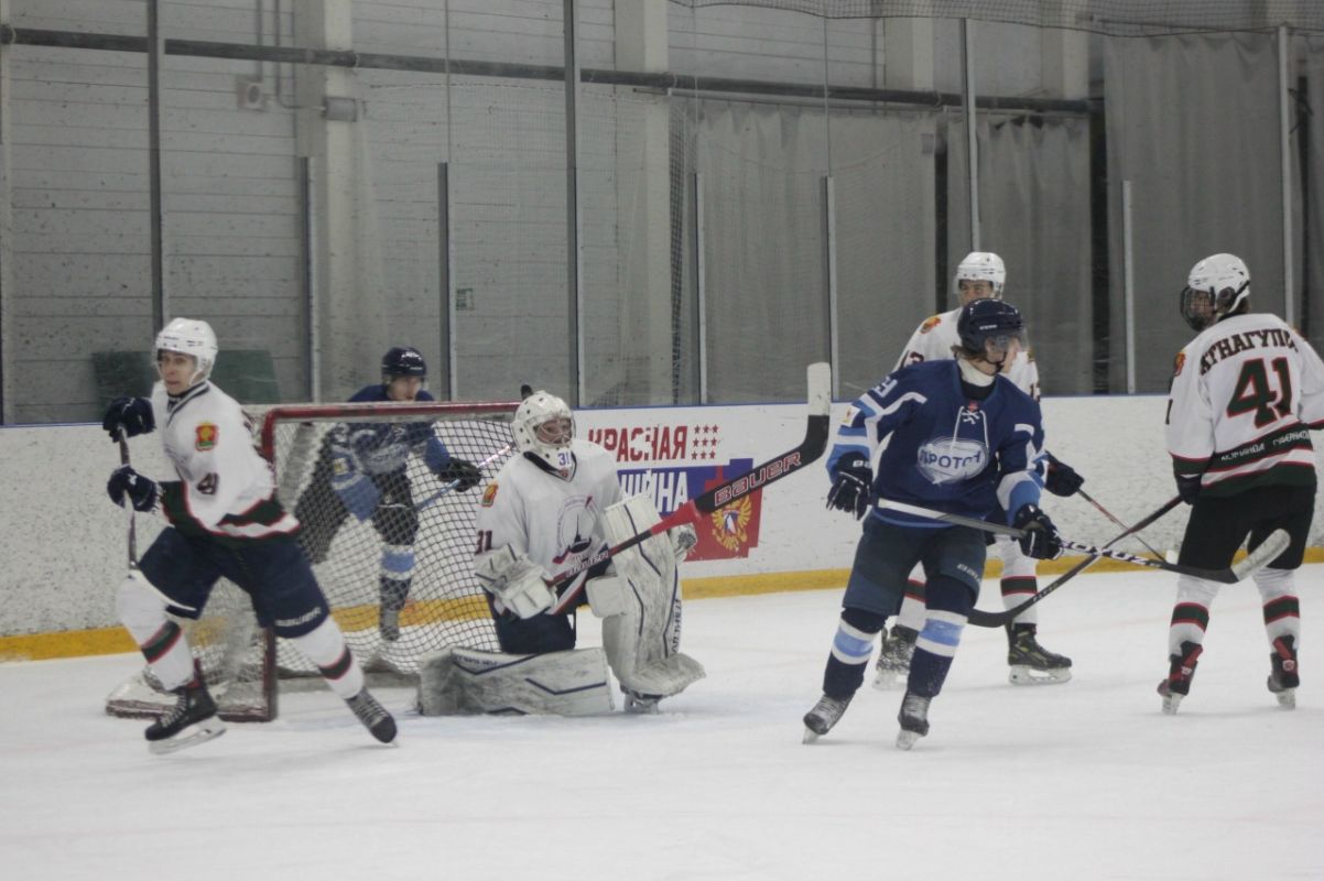 Руководство МХК «Липецк» задолжало работникам 4 млн рублей