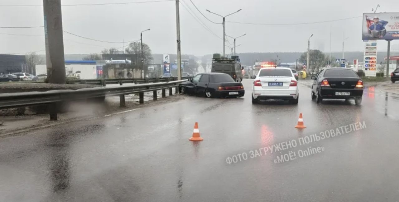 О серьёзной аварии на окружной сообщили воронежцы