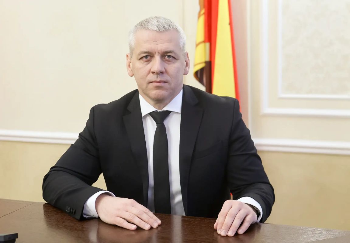 Ректора ВГУИТ глава Воронежа поздравил с&nbsp;днём рождения&nbsp;