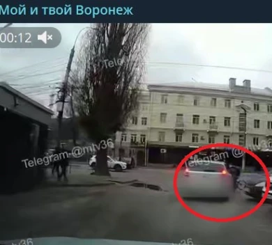 Легковушка сбила ребёнка на велосипеде в Воронеже (ВИДЕО)