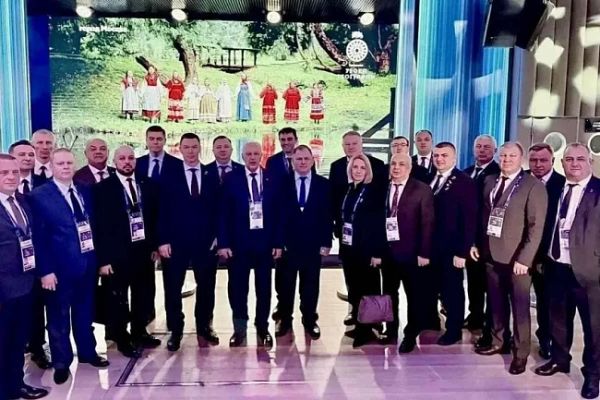 Воронежские депутаты смогут «использовать всю инфраструктуру партии для решения проблем»  