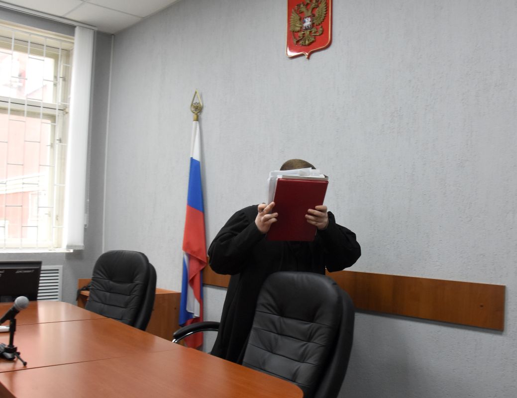 Нехватка конвоиров и&nbsp;занятой адвокат. Почему опять перенесли суд по&nbsp;делу о&nbsp;ДТП с&nbsp;погибшей студенткой ВГУ?