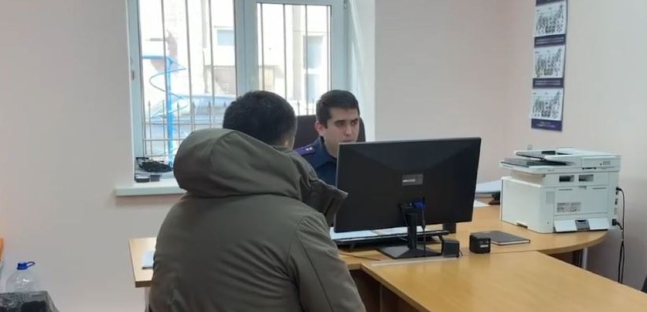 Мэра российского города задержали