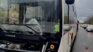 В жестком столкновении пассажирских автобусов в Старом Осколе пострадали люди