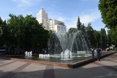 Сезон фонтанов начался в Воронеже