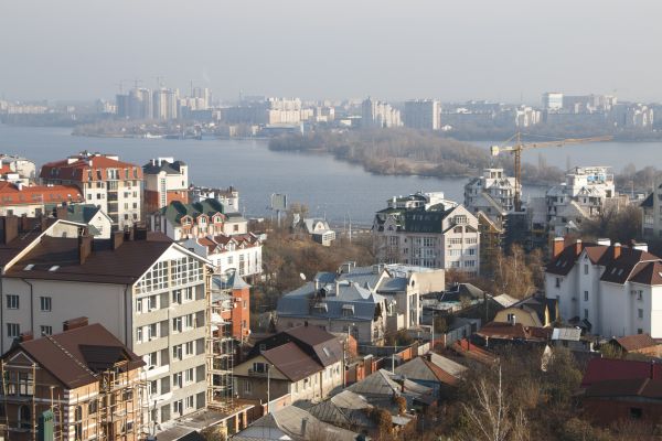 Отключение отопления и обломки БПЛА, рухнувшие на ТЦ. Новости Воронежа и области за 4 мая