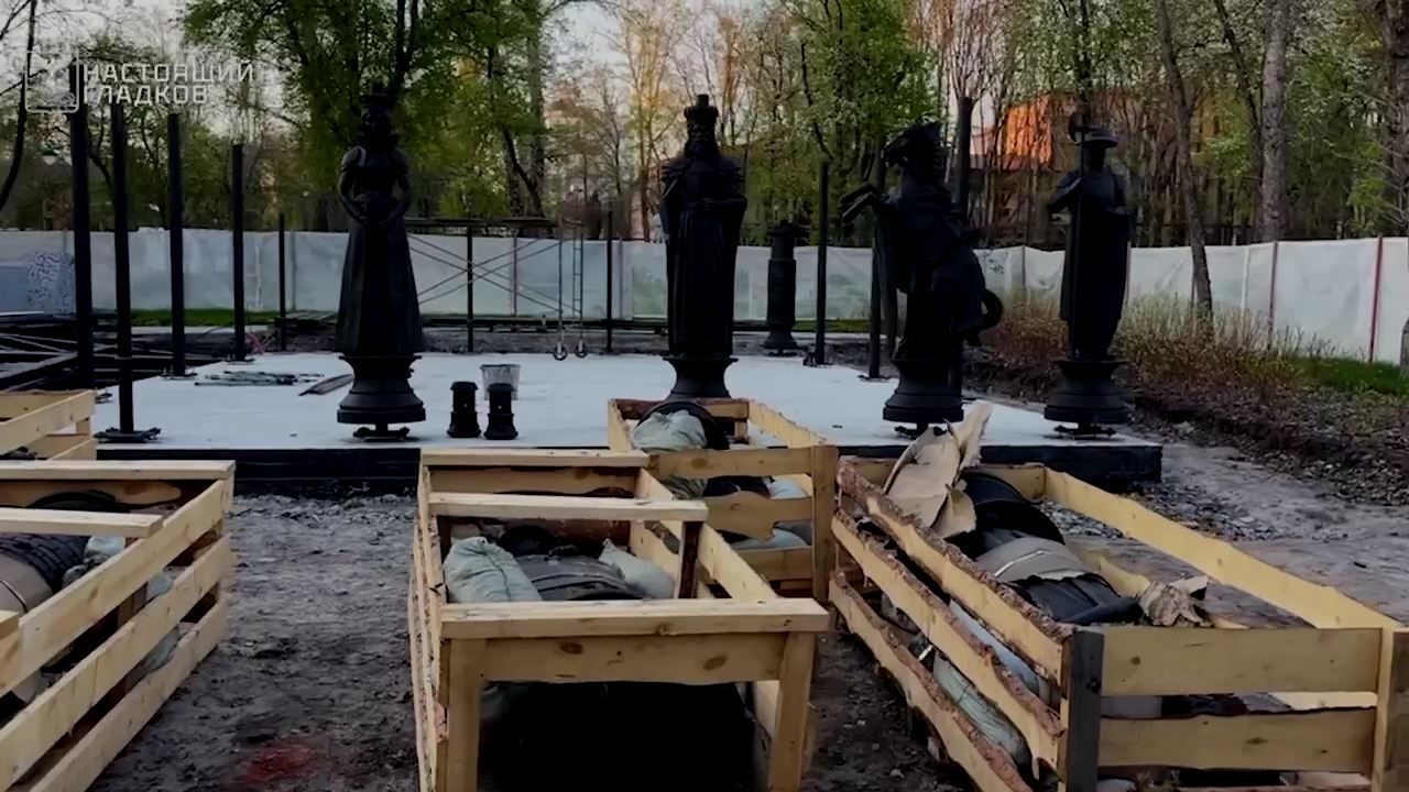 Мат поставят в парке Ленина: в Белгороде собирают беседку для гроссмейстеров
