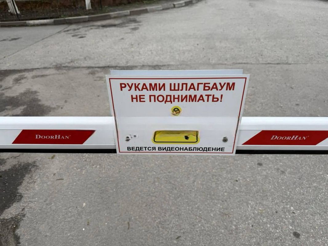 Автохамы ломают шлагбаумы, установленные во дворах Белгорода