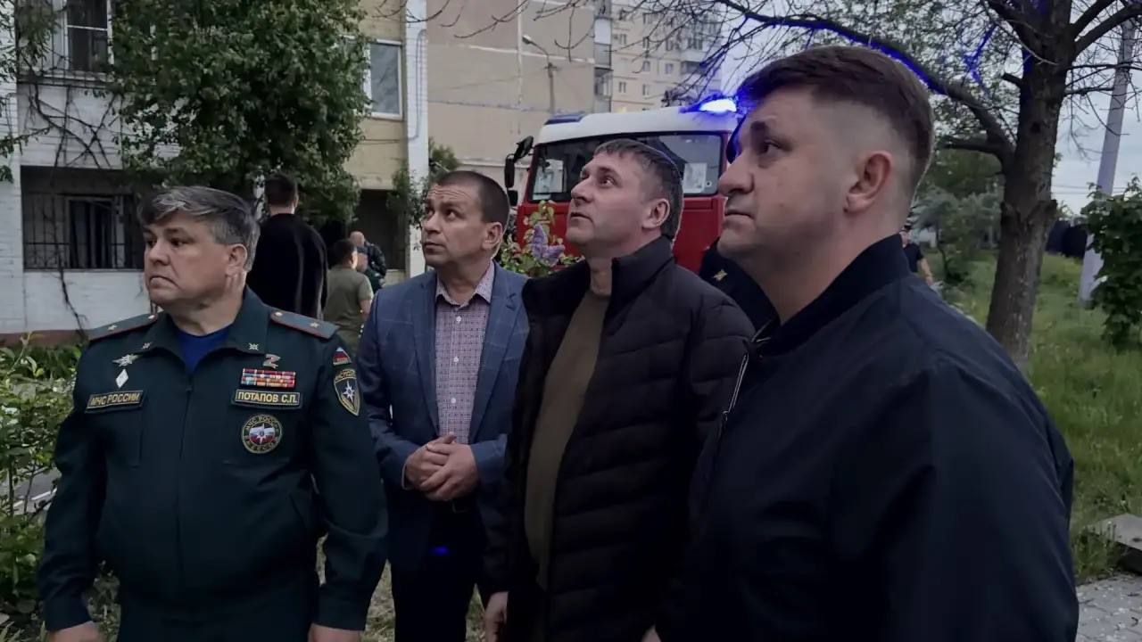Новый белгородский губернатор выехал к горящему дому, по которому одарил дрон&nbsp;