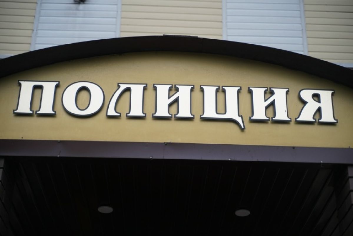 Под Липецком поймали мать с ребенком, перевозивших 5 кг наркотиков в машине