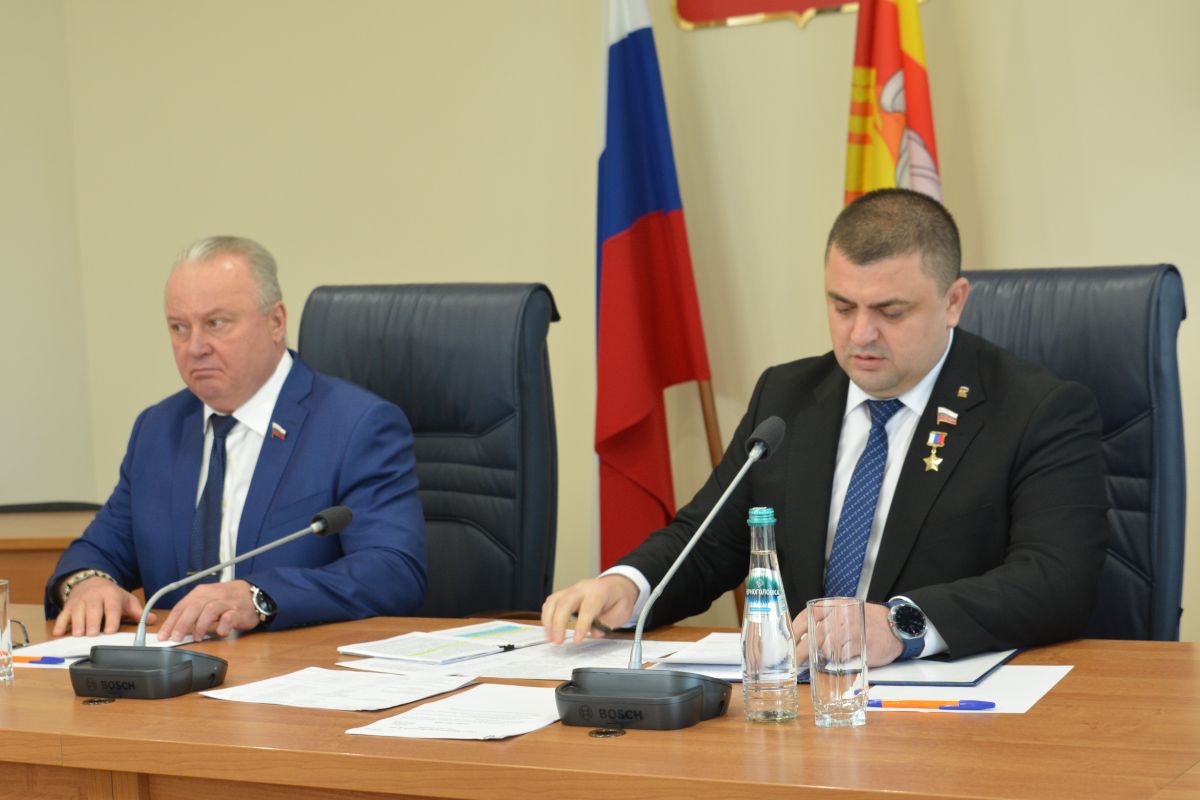 Воронежским депутатам представили нового прокурора областного центра &nbsp;