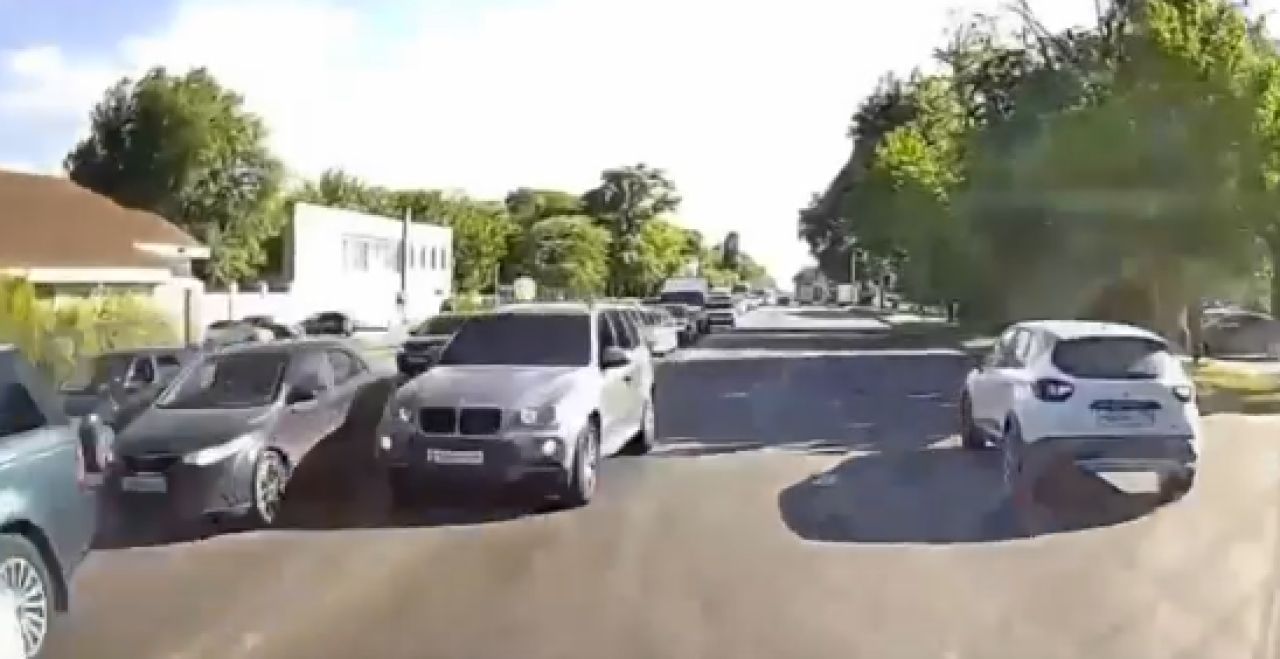 Выехавший на встречку «король на БМВ» взбесил воронежца (ВИДЕО)