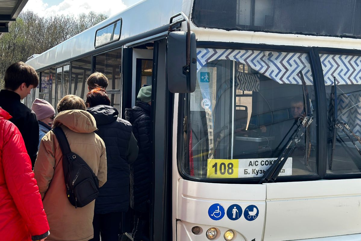 Власти разрешили перевозчикам поднять стоимость проезда в маршрутках с 1 июня
