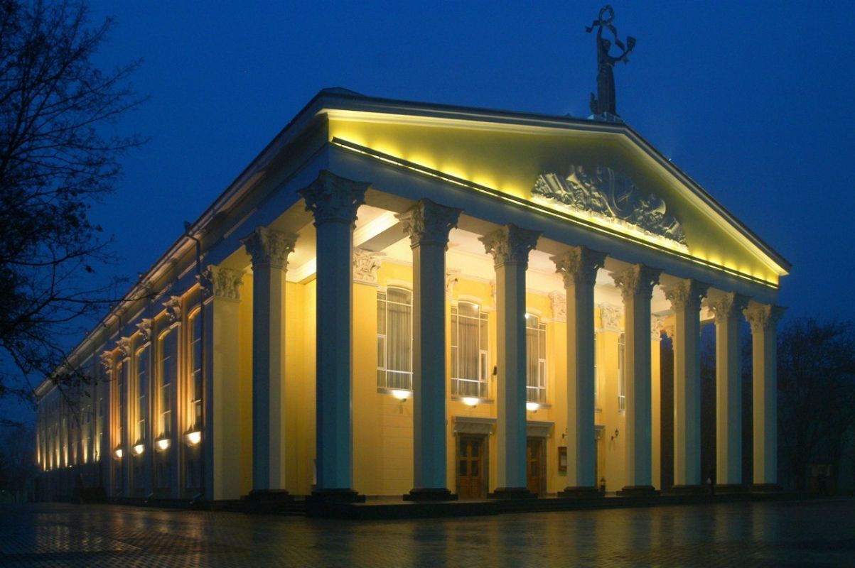 На несчастливый театр Белгорода власти ищут подрядчика в четвертый раз