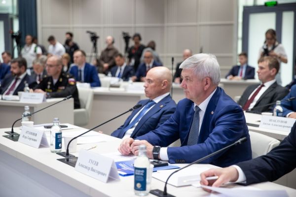 Губернатор Гусев рассказал, как будут работать квоты на трудоустройство ветеранов СВО