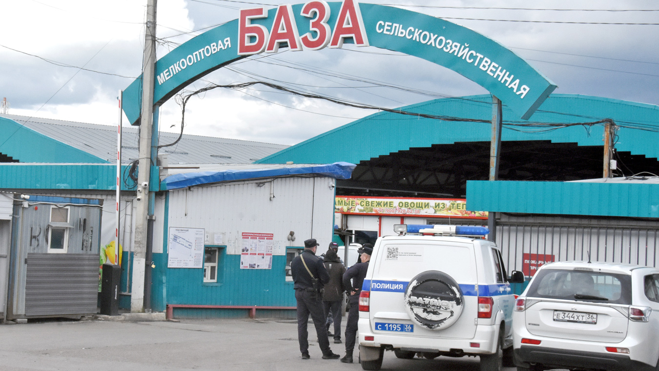 «Нас гонят отсюда, вернёмся ли — непонятно»