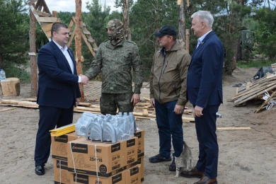 Запас нужных материалов из Воронежа получили бойцы на СВО 