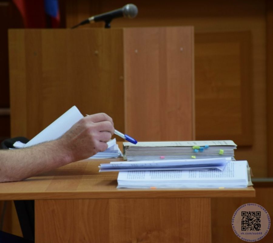 «Папы» за деньги: липчанка организовала фиктивное отцовство для трёх иностранцев
