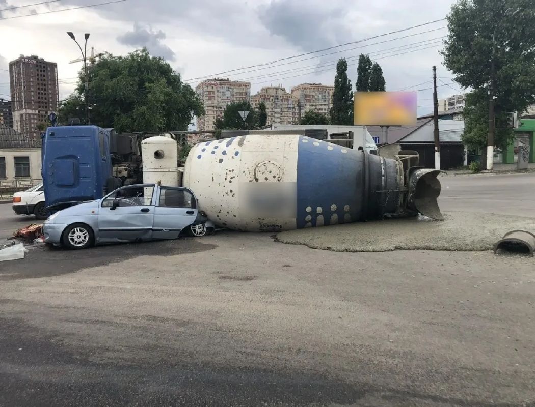 Стало известно, кто пострадал в&nbsp;аварии с&nbsp;бетономешалкой в&nbsp;Воронеже