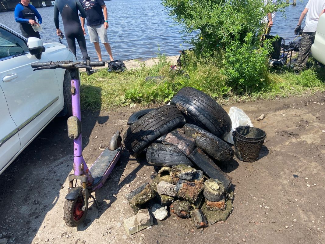 Невероятные находки со дна Воронежского водохранилища показали на фото&nbsp;