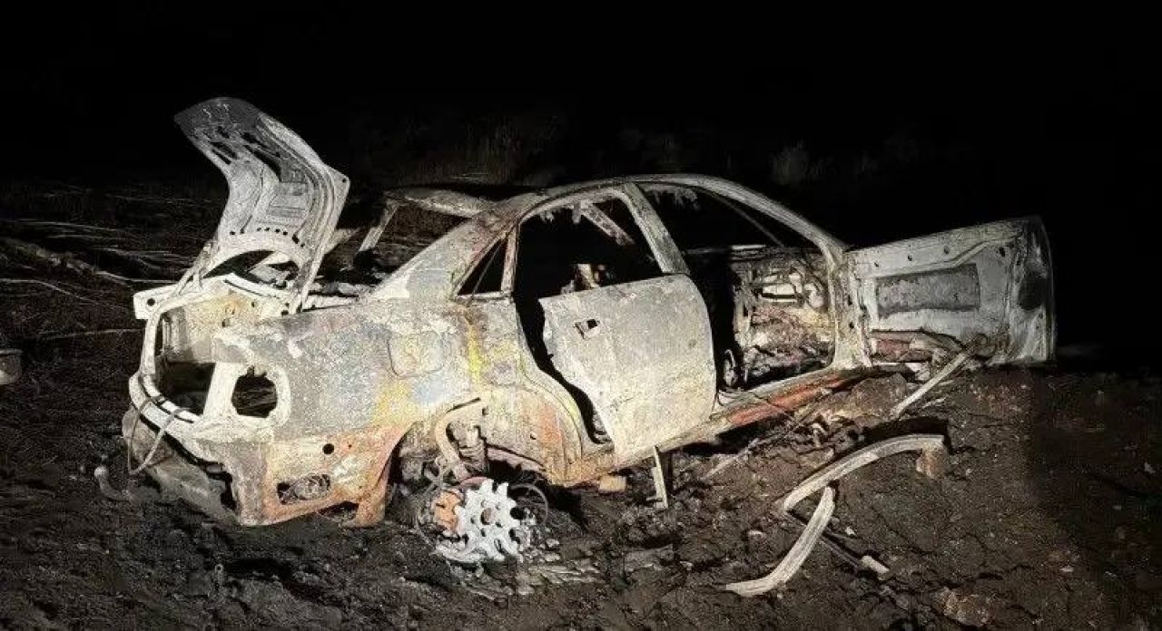 Женщина сожгла общий с бывшим мужем автомобиль горящим окурком