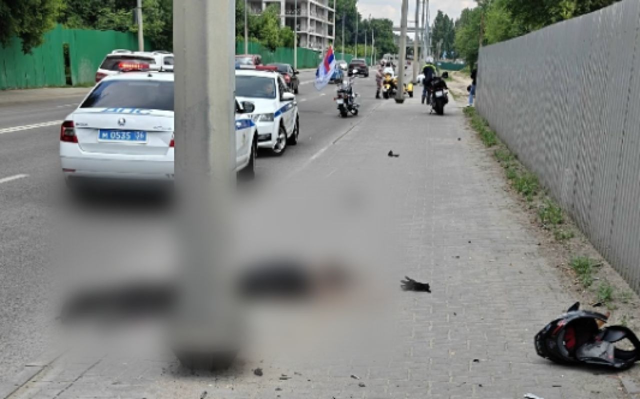 Мотоциклист разбился на набережной в Воронеже