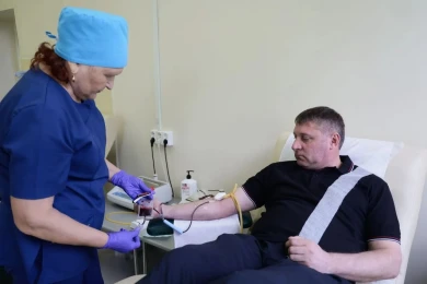 Белгородский губернатор Шуваев отдал свою кровь бойцам СВО
