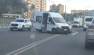 О ДТП со скорой сообщили воронежцы — есть пострадавший (ВИДЕО)