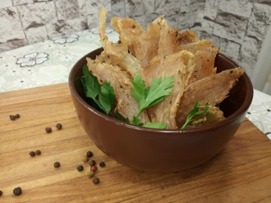 Долго, но безумно вкусно! Как приготовить сушёное мясо на обычной кухне