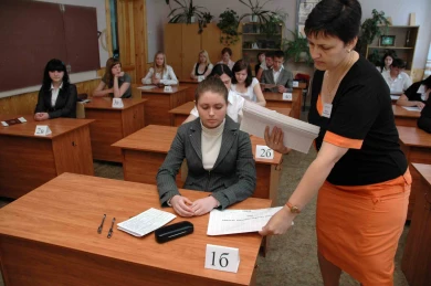 Воронежских выпускников эвакуировали из-за ракетной опасности во время ЕГЭ