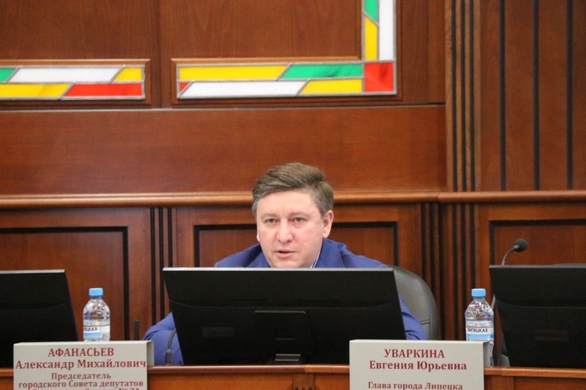 Экс-спикер горсовета Липецка и бывший военком остаются под стражей до 6 августа