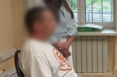 Показали на видео допрос водителя катера, который насмерть переехал ребёнка