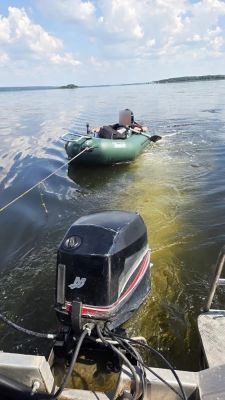 В камышах застрял воронежский рыбак, которому стало плохо из-за жары