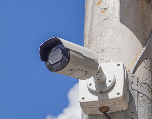Дорогую дорожную камеру украл проезжавший мимо житель Воронежской области