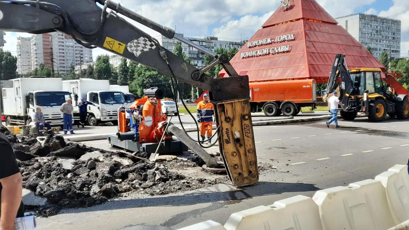 В Воронеже вновь начинается эпопея с перекрытием Московского проспекта из-за ава...