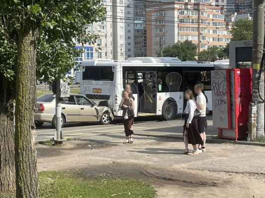 Стала известна судьба мужчины, разбившего голову в ДТП на Московском проспекте