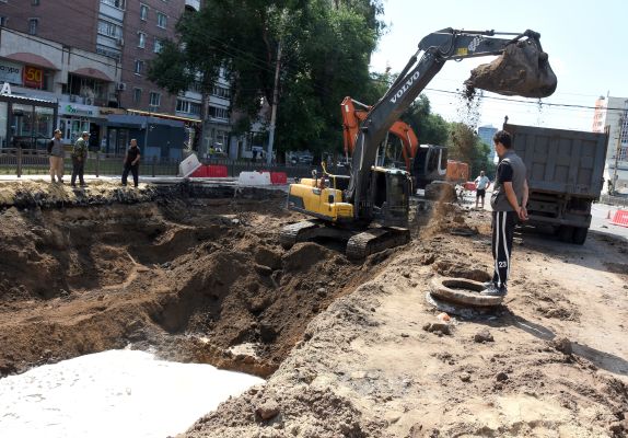 Назвали причину масштабной коммунальной аварии на Московском проспекте
