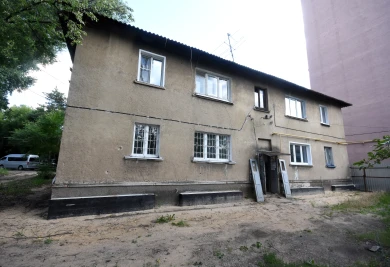 Почти год воронежцы боролись за признание дома, который «поехал» после начала ремонта, аварийным