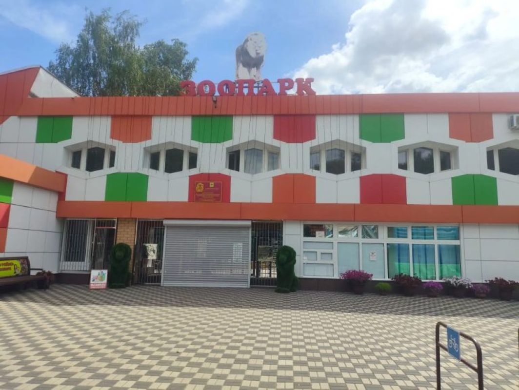 В Липецком зоопарке нашли нарушения: хищникам негде купаться и прятаться